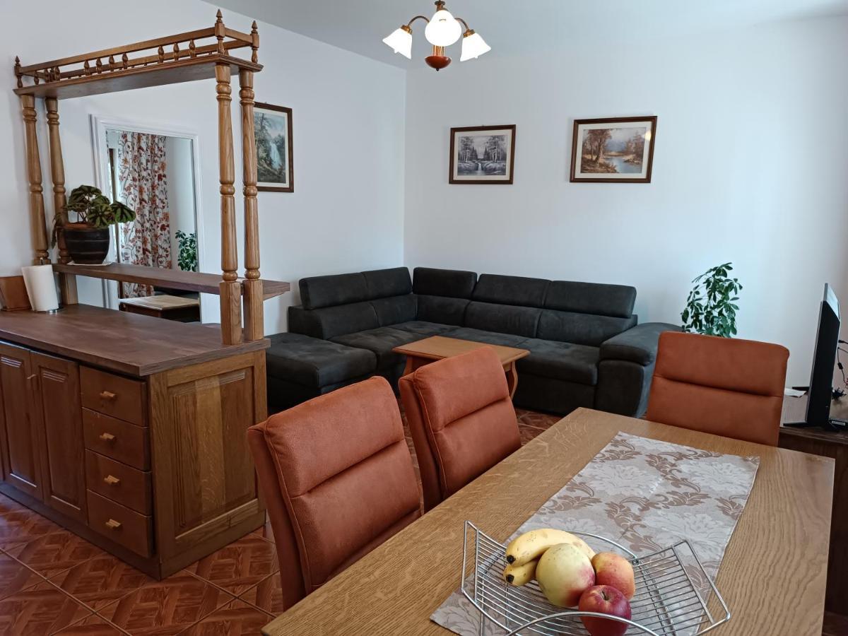 Apartments Ivicek Porec Ngoại thất bức ảnh